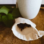 Mosható teazsák teafűvel töltve